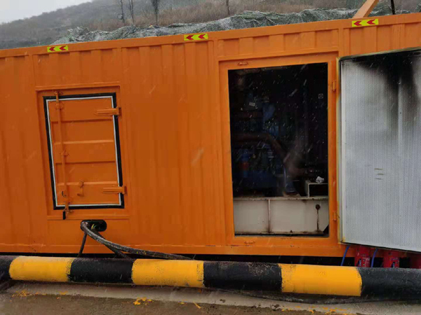 禹王台发电机出租 柴油发电机组电压低报警怎么办？